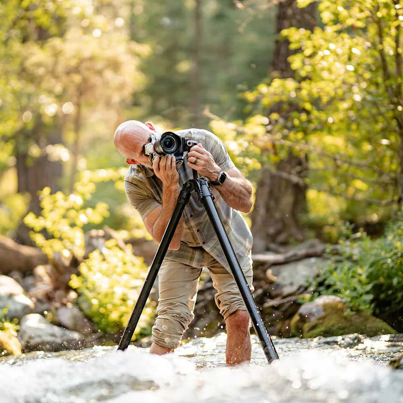 Load image into Gallery viewer, Ultra Compact Tripod
